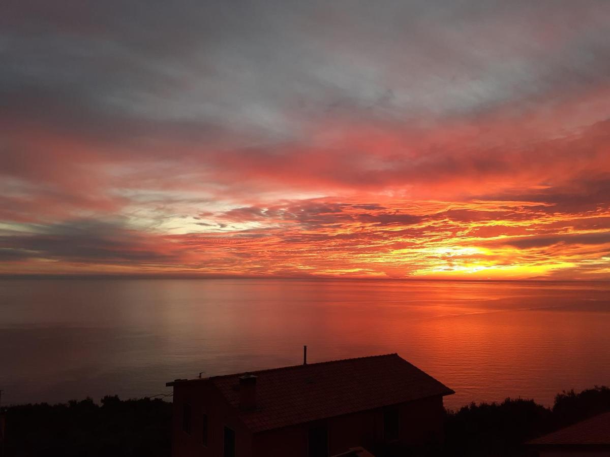 Creuza De Cinque Terre Apartment Volastra Eksteriør billede